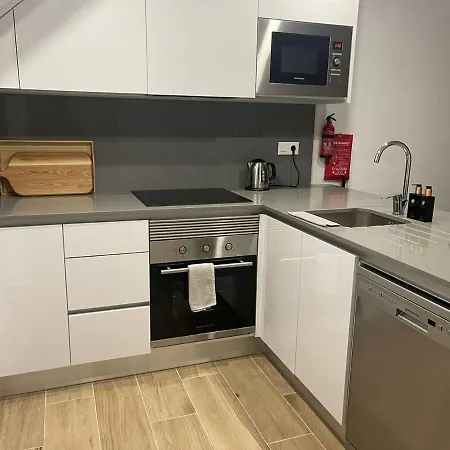 Modern In Valentino Golf Iii Vm40 Apartment