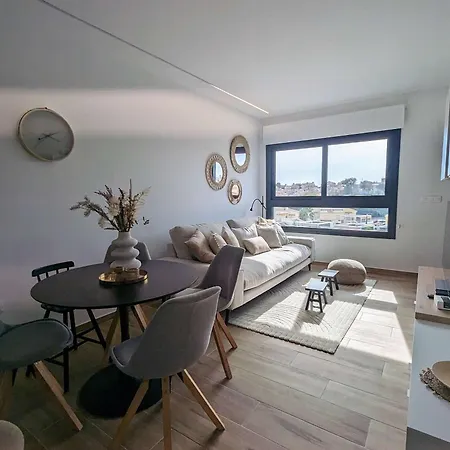 Stylish Penthouse With Pool & Solarium Vm40 Apartment